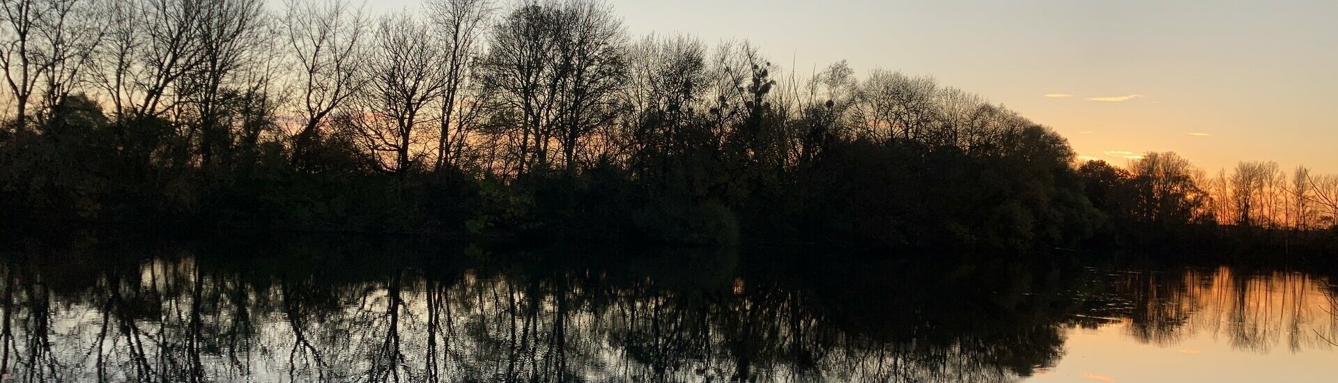 Mairie Commune Canal Tourisme Berry Cher